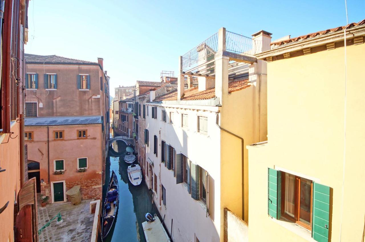 Ca' Circus 4 Rooms Wi-Fi Fibre Venedig Exterior foto