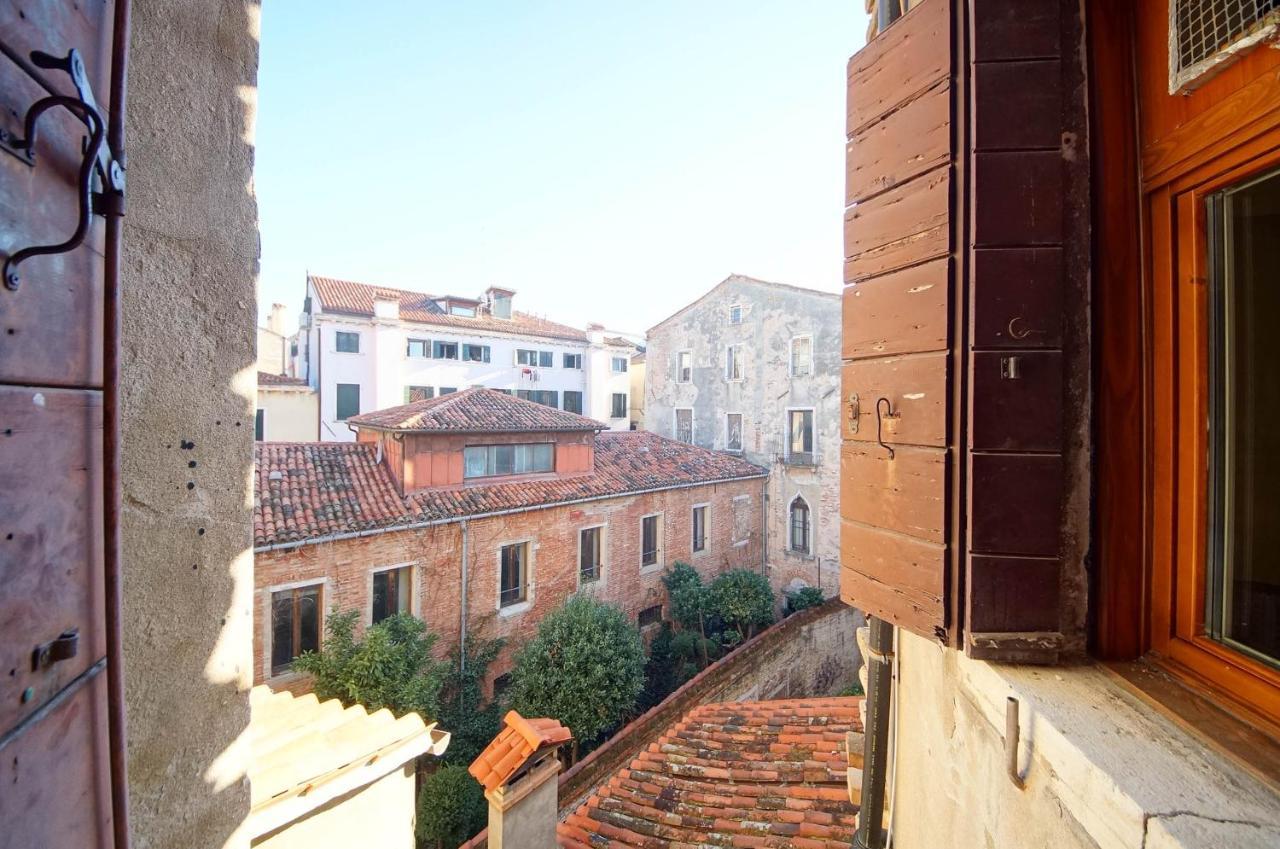 Ca' Circus 4 Rooms Wi-Fi Fibre Venedig Exterior foto