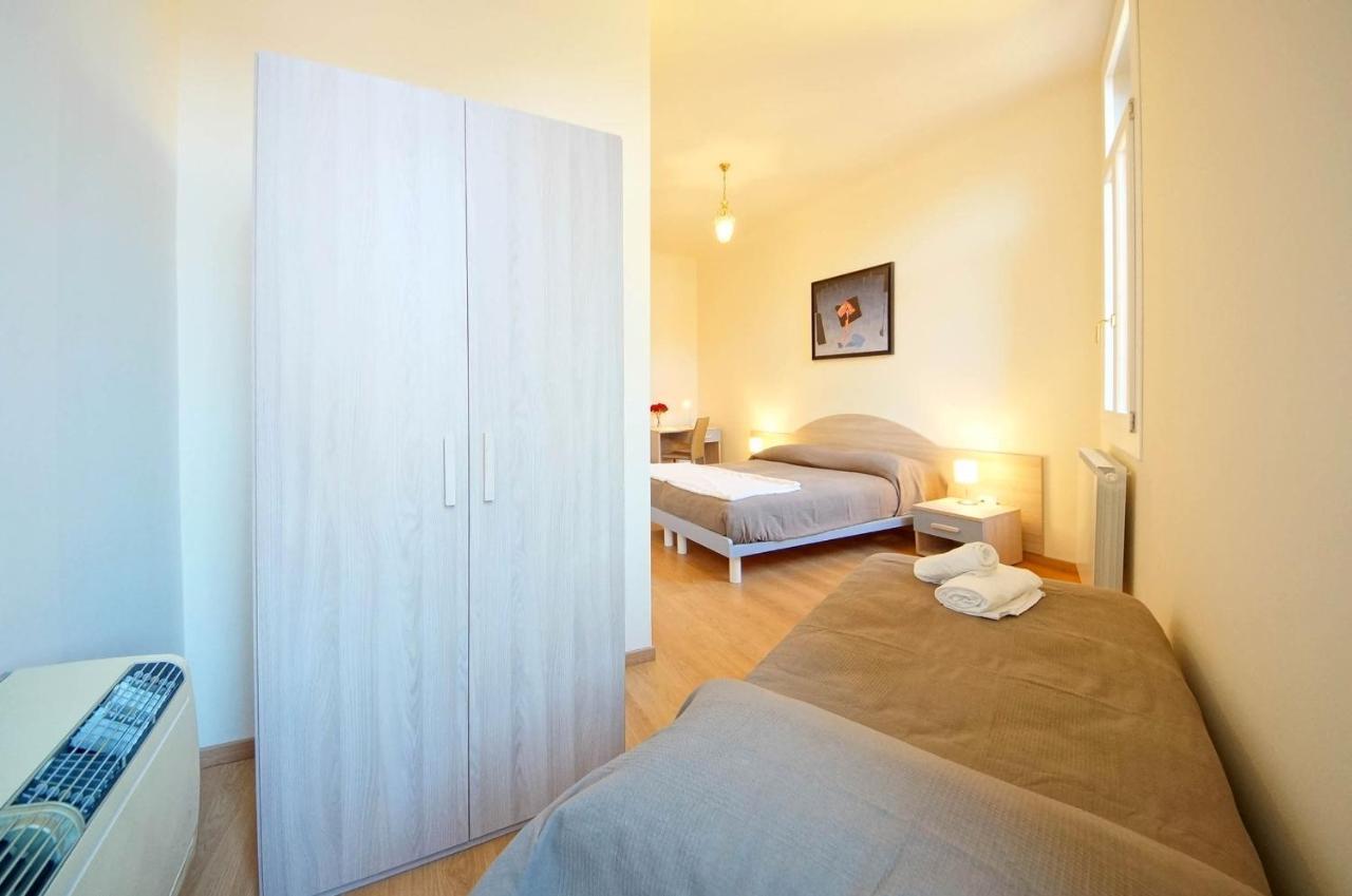 Ca' Circus 4 Rooms Wi-Fi Fibre Venedig Exterior foto